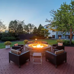 Courtyard Airport Hotel Columbus